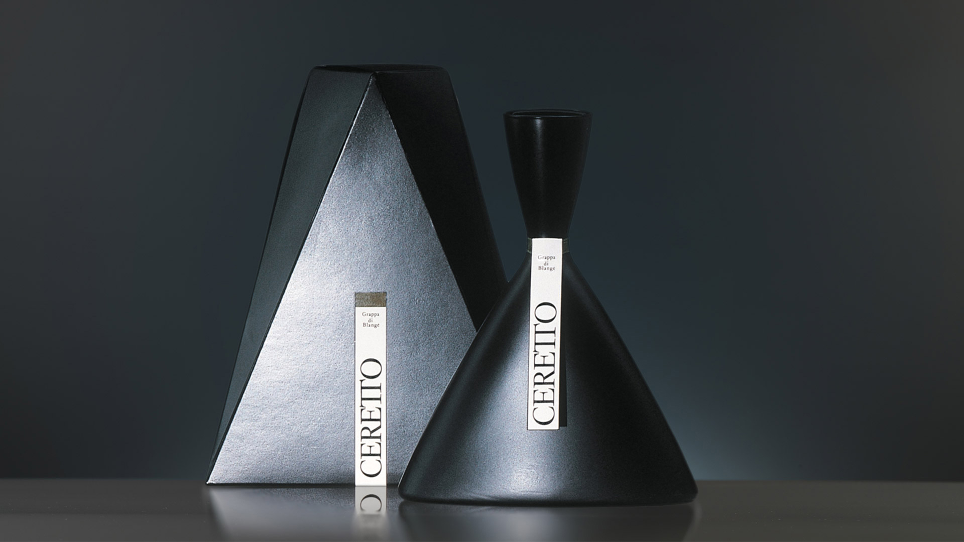 Ceretto bottle design